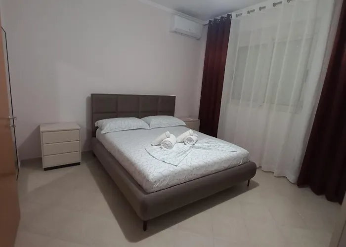 Apartment Apartament Vlore *